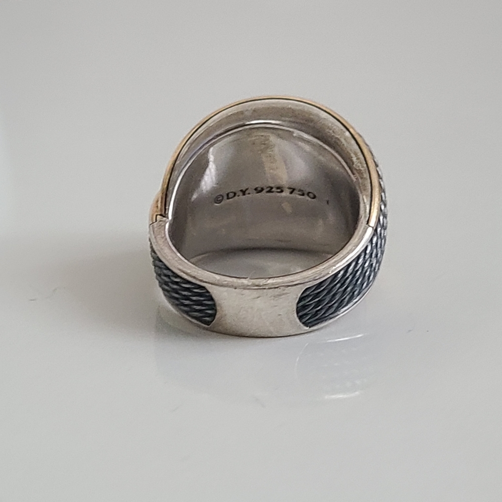 David Yurman Origami Crossover Ring In Blackened Silver and Gold - Picture 4 of 13